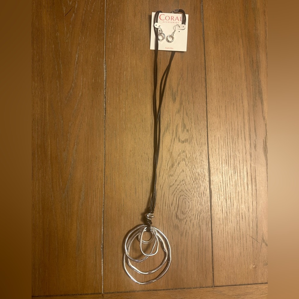 Silver and Black Necklace Elegant Jewelry